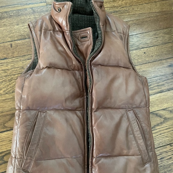Ralph Lauren reversible leather and wool vest. - Picture 2 of 5